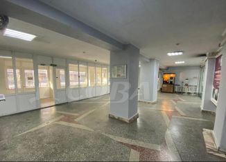 Продаю офис, 230 м2, Тюмень, улица Республики, 160/1