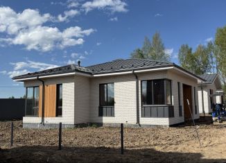 Продам дом, 105 м2, посёлок городского типа Андреевка, посёлок городского типа Андреевка, 33А