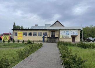 Продажа помещения свободного назначения, 400 м2, Энгельс, Студенческая улица, 90А
