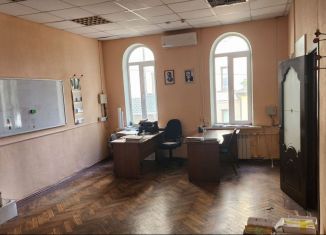 Сдаю в аренду офис, 54 м2, Курск, улица Дзержинского, 49