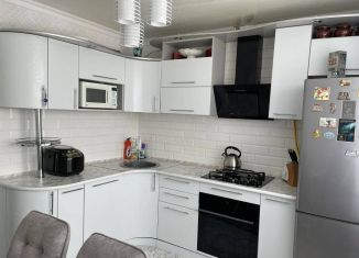 Сдаю в аренду 2-ком. квартиру, 63.6 м2, Москва, Малая Остроумовская улица, 1А, ВАО