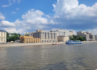 Продам квартиру студию, 16 м2, Москва, Космодамианская набережная, 4/22А, ЦАО