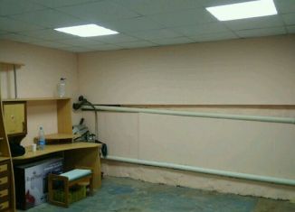 Продаю гараж, 30 м2, Заречный, улица Сектор 2, 9