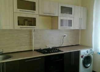 Сдача в аренду 1-комнатной квартиры, 50 м2, Астрахань, Кубанская улица