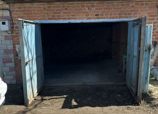 Продаю гараж, 27 м2, Абинск, Заводская улица, 18Г/118