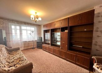 Сдается в аренду 2-ком. квартира, 46.2 м2, Волхов, проспект Державина, 32