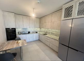 Аренда трехкомнатной квартиры, 86 м2, Тюмень, Полевая улица, 117к5