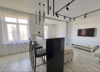 Сдаю 1-ком. квартиру, 75 м2, Краснодар, Артезианская улица, 20, микрорайон Почтовый