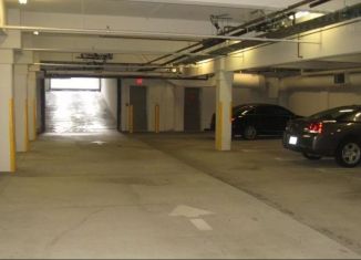 Продаю машиноместо, 10 м2, Сыктывкар, улица Пушкина, 59