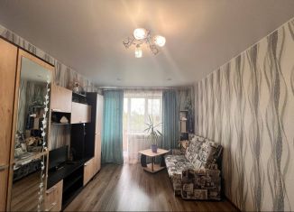 Однокомнатная квартира в аренду, 33.2 м2, Волхов, улица Юрия Гагарина, 27