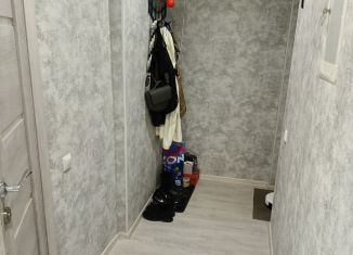 Сдается двухкомнатная квартира, 44 м2, Кириши, Пионерская улица, 9