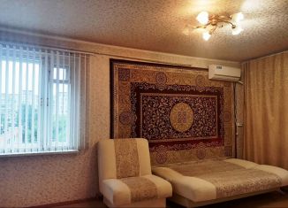 Сдается в аренду однокомнатная квартира, 30.3 м2, Нижний Новгород, Мончегорская улица, 6Ак2