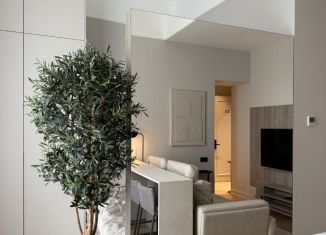 Сдаю 1-комнатную квартиру, 32 м2, Москва, улица Петровка, 19с1, ЦАО