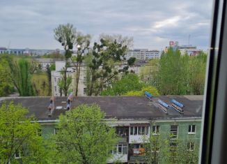 Сдача в аренду 1-ком. квартиры, 33 м2, Калининград, улица Профессора Севастьянова, 29