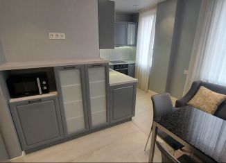 Сдача в аренду 2-комнатной квартиры, 75 м2, Нижний Новгород, улица Маршала Баграмяна, 2