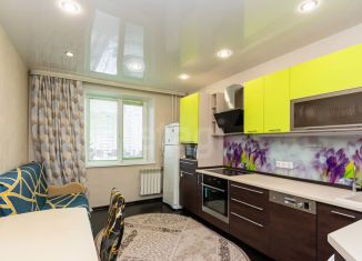 Сдается 1-ком. квартира, 45 м2, Тюмень, Новосибирская улица, 129