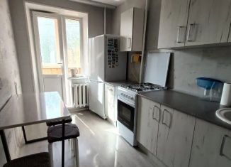 Сдам в аренду 3-комнатную квартиру, 62 м2, Ульяновск, улица Аблукова, 67