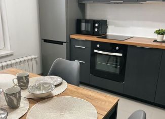 Сдаю 2-комнатную квартиру, 56 м2, Москва, Ленская улица, 8, СВАО