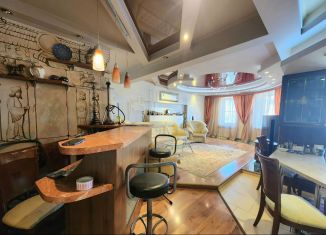 Аренда 4-комнатной квартиры, 110.6 м2, Астрахань, улица Кирова, 84