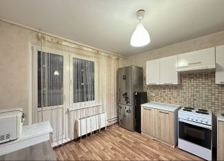 Сдам 1-комнатную квартиру, 39 м2, Краснодар, проспект имени писателя Знаменского, 17, микрорайон Почтовый