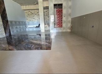 Сдаю в аренду 1-ком. квартиру, 43 м2, посёлок городского типа Яблоновский, 2-й Первомайский переулок, 7