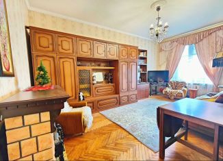 Сдаю в аренду 1-комнатную квартиру, 43 м2, Санкт-Петербург, Октябрьская набережная, 100к1