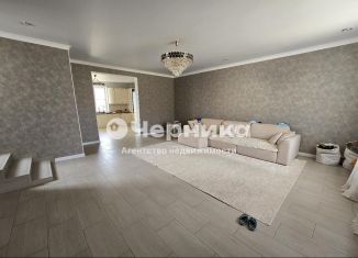 Продам дом, 183.7 м2, Ессентуки, улица имени Н. Панасенко