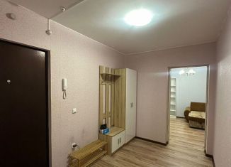 Сдам в аренду 2-ком. квартиру, 56 м2, Краснодар, улица Героя Владислава Посадского, 52, Прикубанский округ