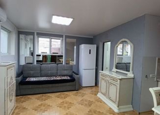 Сдам двухкомнатную квартиру, 47 м2, Керчь, улица Козлова, 27