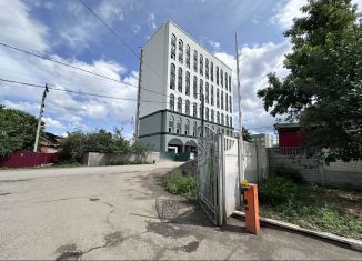 Продаю машиноместо, 14 м2, Оренбургская область, улица Цвиллинга, 68