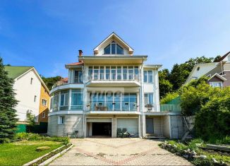 Продаю дом, 750 м2, Владивосток, Яблоневая улица, 139