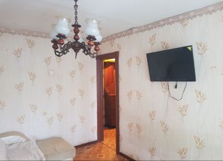 Сдам двухкомнатную квартиру, 35 м2, Тюмень, Флотская улица, 15