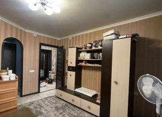 Сдаю в аренду однокомнатную квартиру, 38 м2, Брянск, улица Кольцова, 15