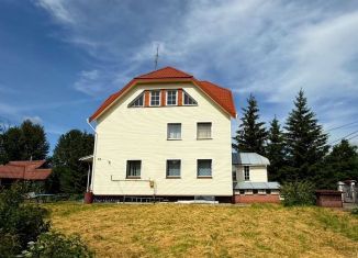 Дом на продажу, 246 м2, Гатчина, Пионерская улица, 14