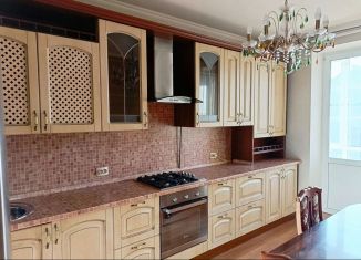 Сдаю в аренду однокомнатную квартиру, 47 м2, Чебоксары, Водопроводная улица, 9/77