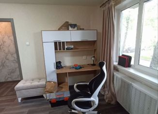 Сдаю в аренду 2-ком. квартиру, 46 м2, Орёл, Советская улица, 75, Железнодорожный район