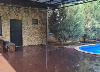 Сдаю в аренду дом, 56 м2, Астрахань, Хибинская улица, 51