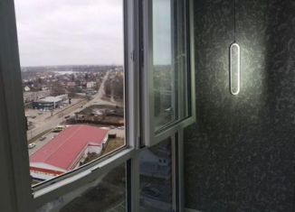 Сдам 1-комнатную квартиру, 37.5 м2, Псков, улица Ижорского Батальона, 17