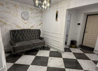 Сдам двухкомнатную квартиру, 83 м2, Бор, улица Степана Разина, 24