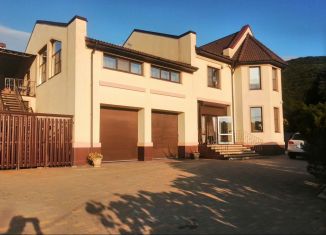 Аренда дома, 80 м2, Краснодарский край, Черноморская улица, 20А