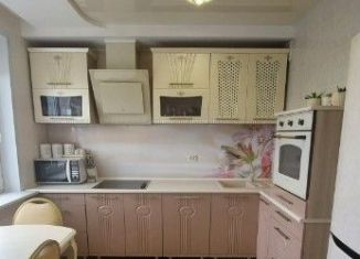Сдам в аренду 2-комнатную квартиру, 63.7 м2, Краснодар, улица им. Героя Сарабеева В.И., 5, Прикубанский округ