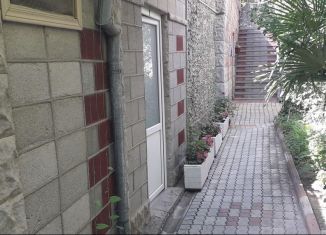 Сдается в аренду дом, 25 м2, Судак, улица Айвазовского, 13