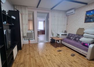 Сдам 2-ком. квартиру, 65 м2, Сочи, Абрикосовая улица, 19, микрорайон Заречный