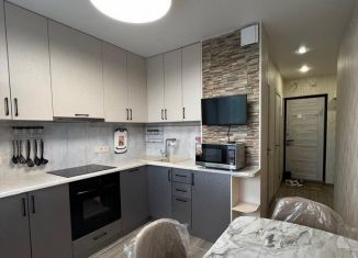 Сдаю 1-ком. квартиру, 35 м2, Москва, Дубнинская улица, 22к2, метро Селигерская