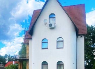 Продаю дом, 400 м2, Конаково