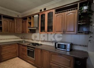 Продаю дом, 350 м2, Аксай, Аксайский переулок, 4