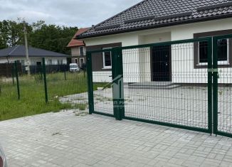 Продам дом, 150 м2, поселок Луговое