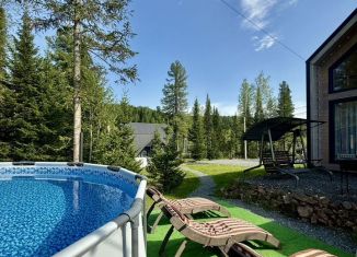 Сдам в аренду дом, 60 м2, поселок городского типа Шерегеш, Таёжная улица, 33