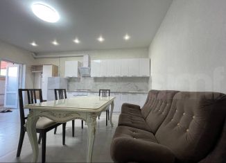 Аренда дома, 75 м2, Симферополь, улица Каранфиль