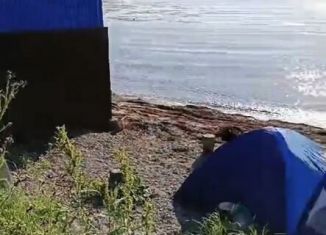 Продаю гараж, 16 м2, Большой Камень, улица Чайкина